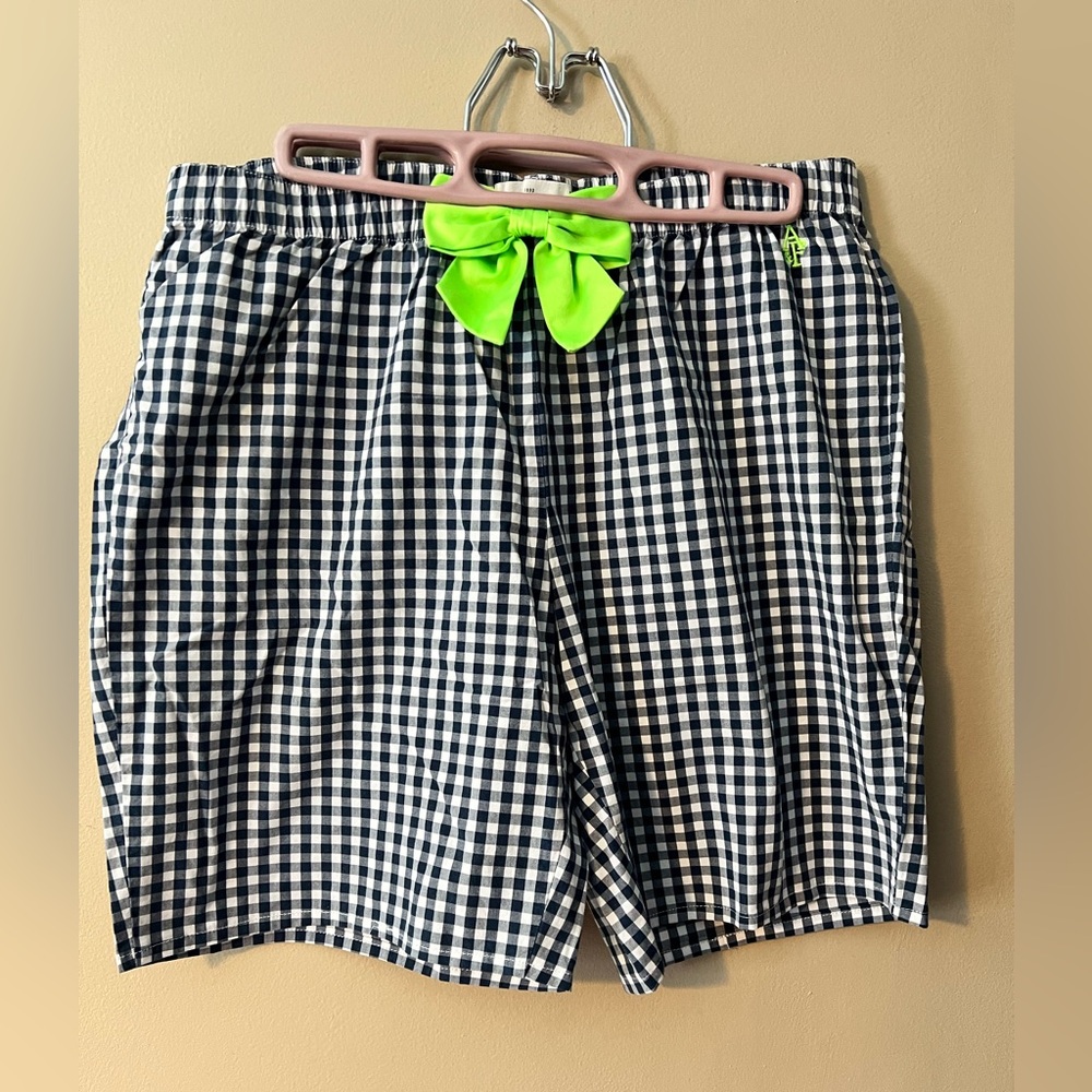 Abercrombie & Fitch L black and white gingham 💯 cotton boxer style sleep shorts